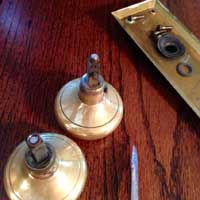 Knobs and plate.