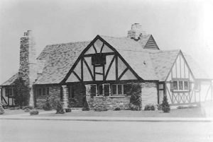 Hiawatha Golf House