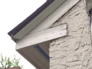 trim on eaves