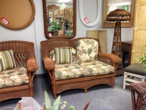 photo of settee and lamp in store.