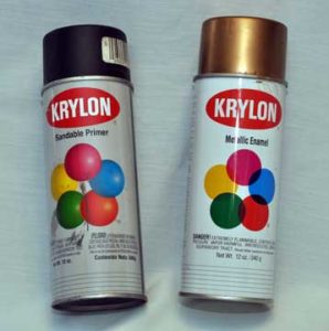 spraypaint cans